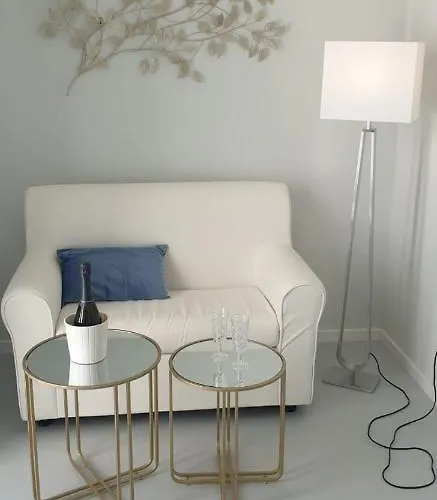 Younique Bed and Breakfast